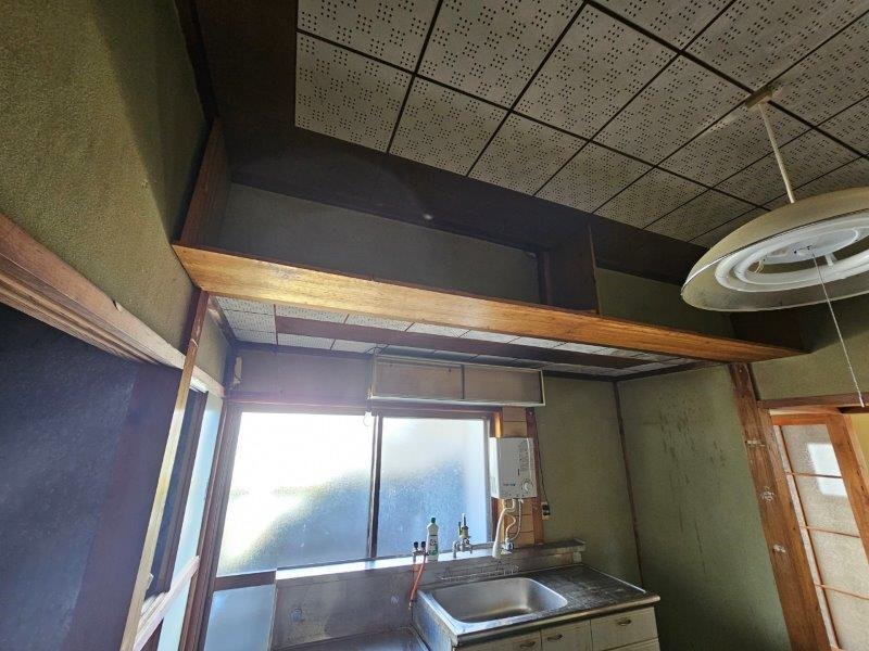 1960s wood house in Kochi