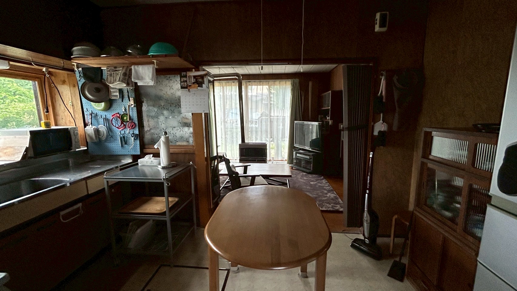 1960s wood house, 14-min walk to station, Akita