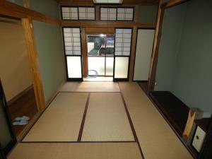 House, 10-min walk to station, Niigata