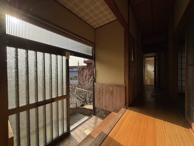 1970s wood house in Hyogo