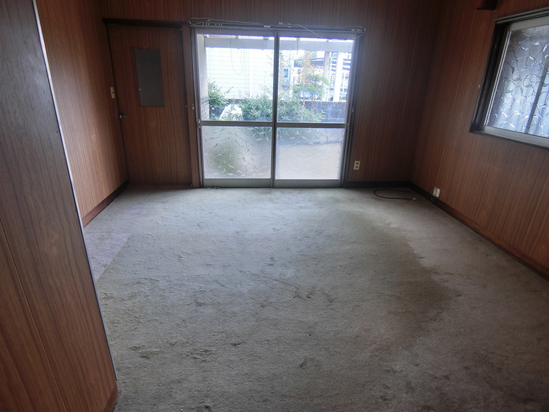 1960s wood house in Aki