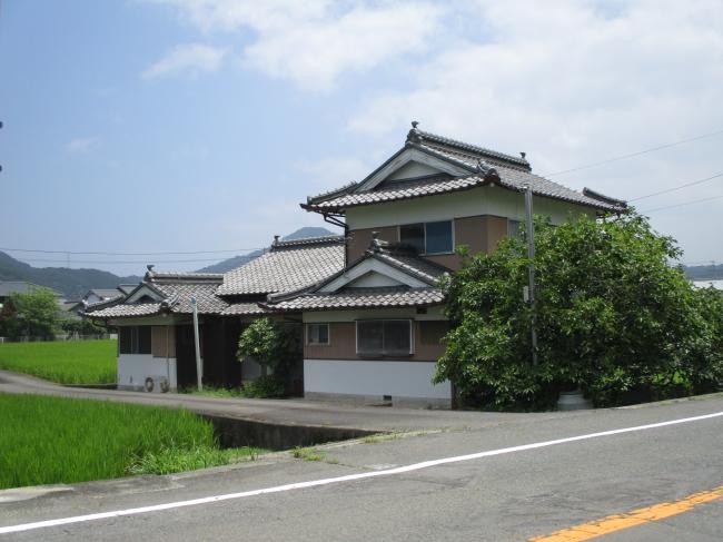 1970s wood house in Kagawa