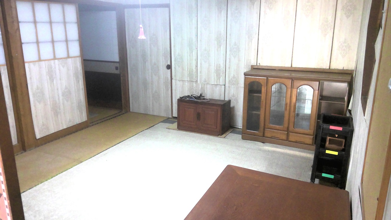 1970s house in Koyama, Kimotsuki, farmland, approval needed