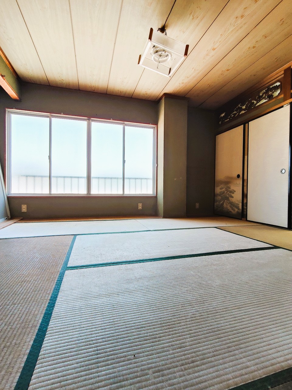 1970s steel-frame house in Ehime