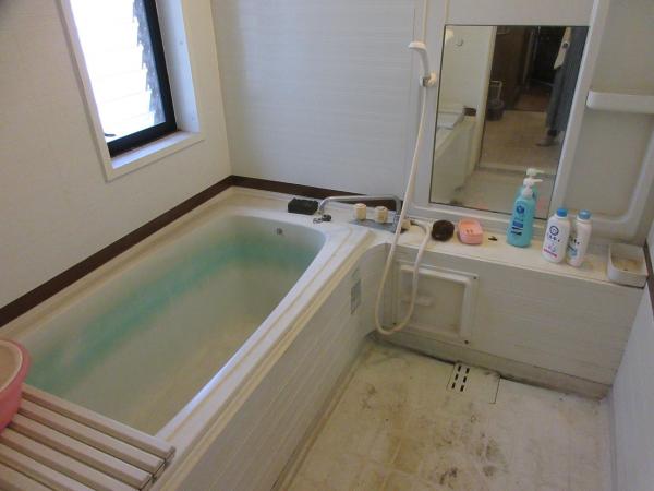 1990s wood house in Ehime