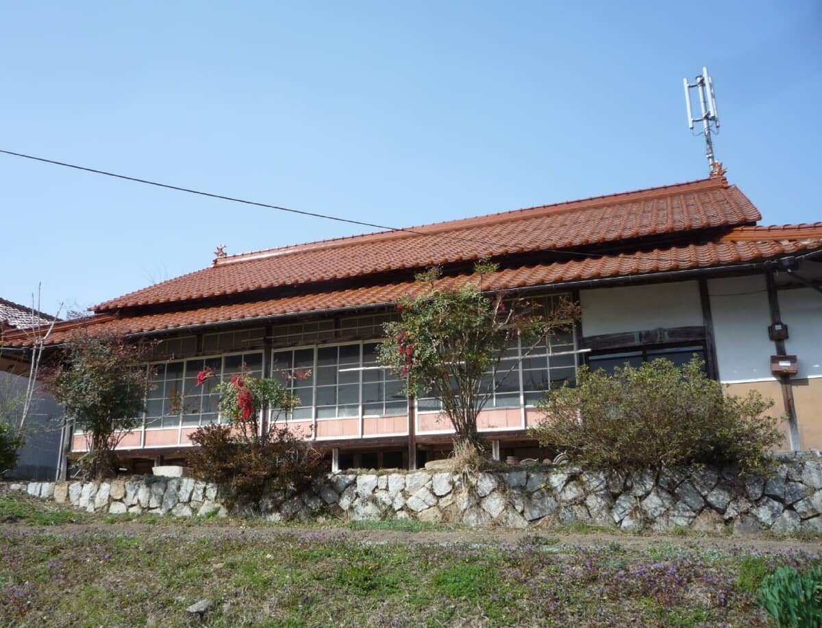 Wood house