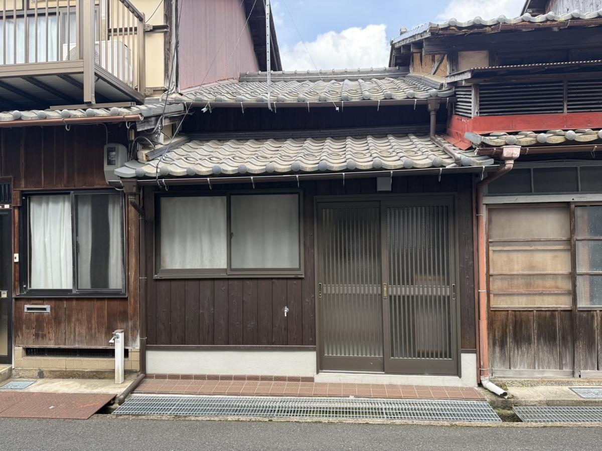 Wood house, 14-min walk to station, Miyazu, Kyoto