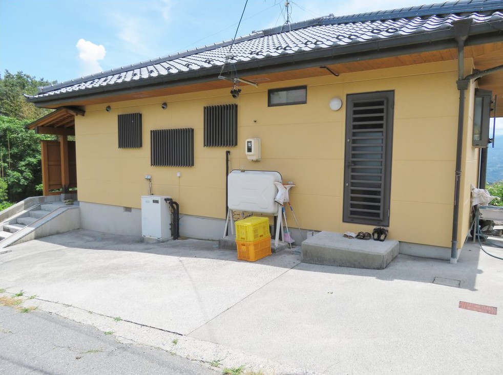 2000s wood house in Matsukawa