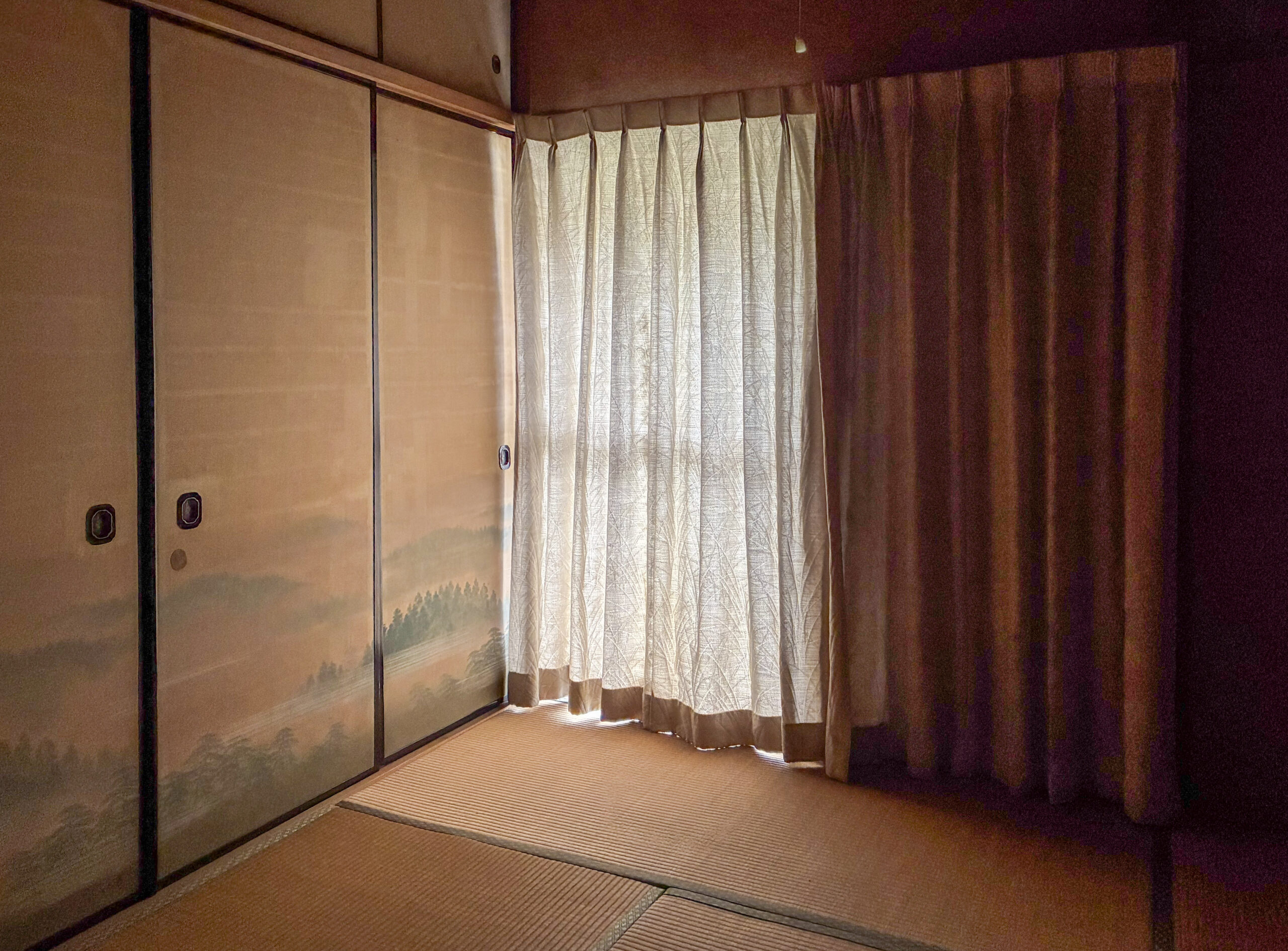 1970s wood house on a large plot in Matsusaka Kahada