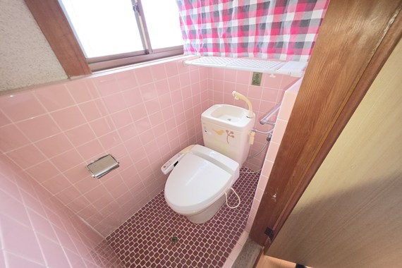 1980s wood house, 8-min walk to station, Wakayama
