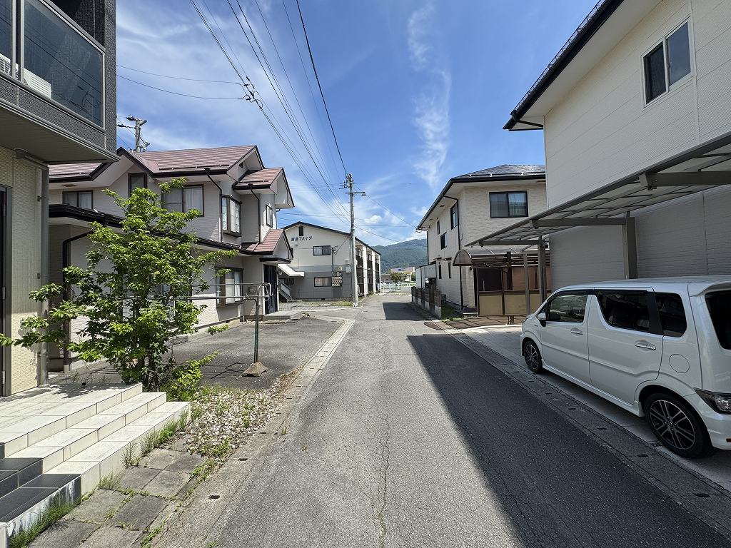 1990s wood house in Nagano