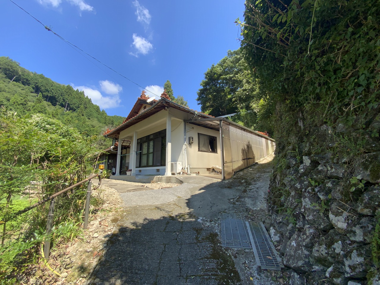 1990s house in Yamaguchi