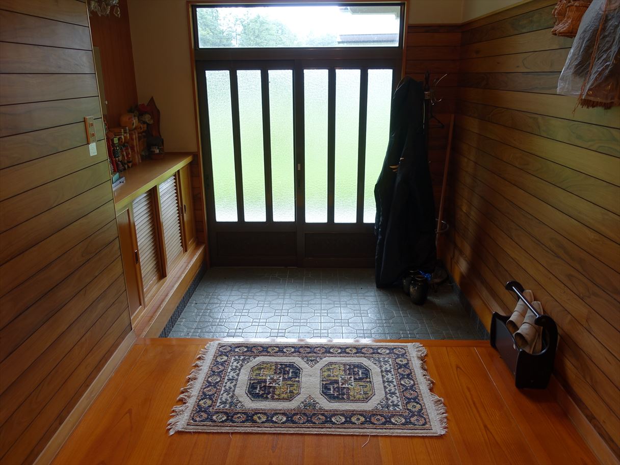 1980s wood house in Akita