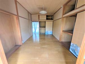 Wood house, 8-min walk to station, Shimane