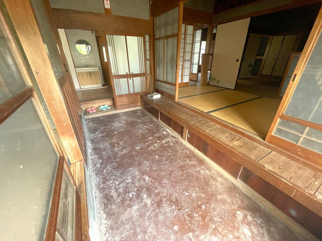 1970s wood house in Nara