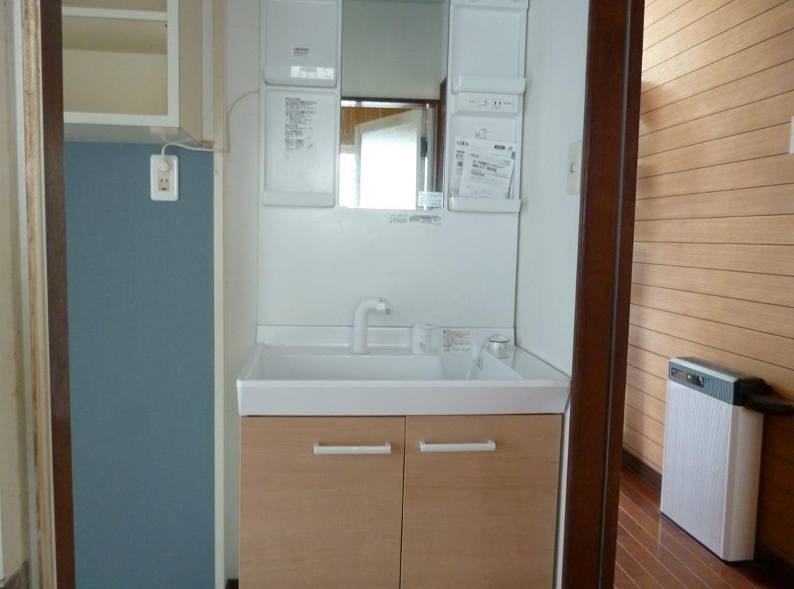 1990s wood house in Kawakami, Ichikikushikino