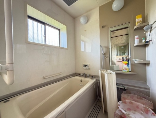 1990s wood house on a large plot in Hyogo
