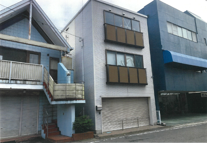 1990s steel-frame house in Kagawa