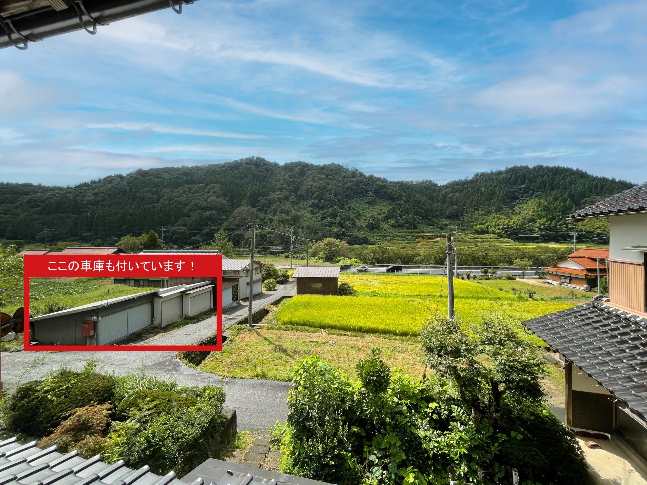 1990s wood house with outbuildings in Tottori