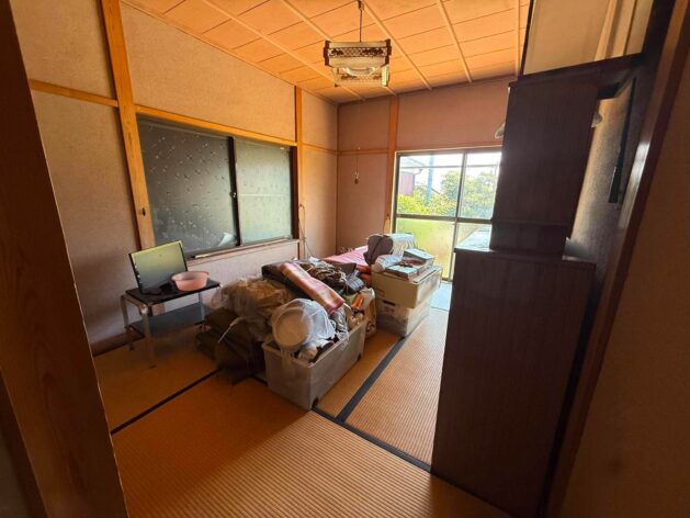 1980s wood house in Ehime