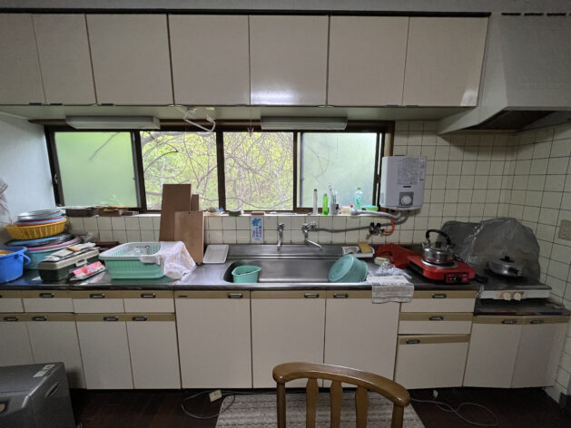 1980s wood house in Ehime