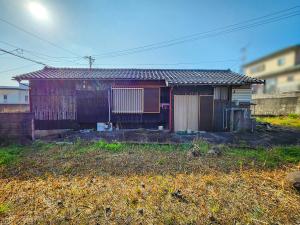 1960s wood house near the coast in Makurazaki
