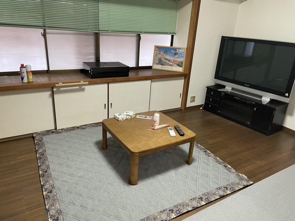 1980s wood house in Yosano, Kyoto, farmland, approval needed