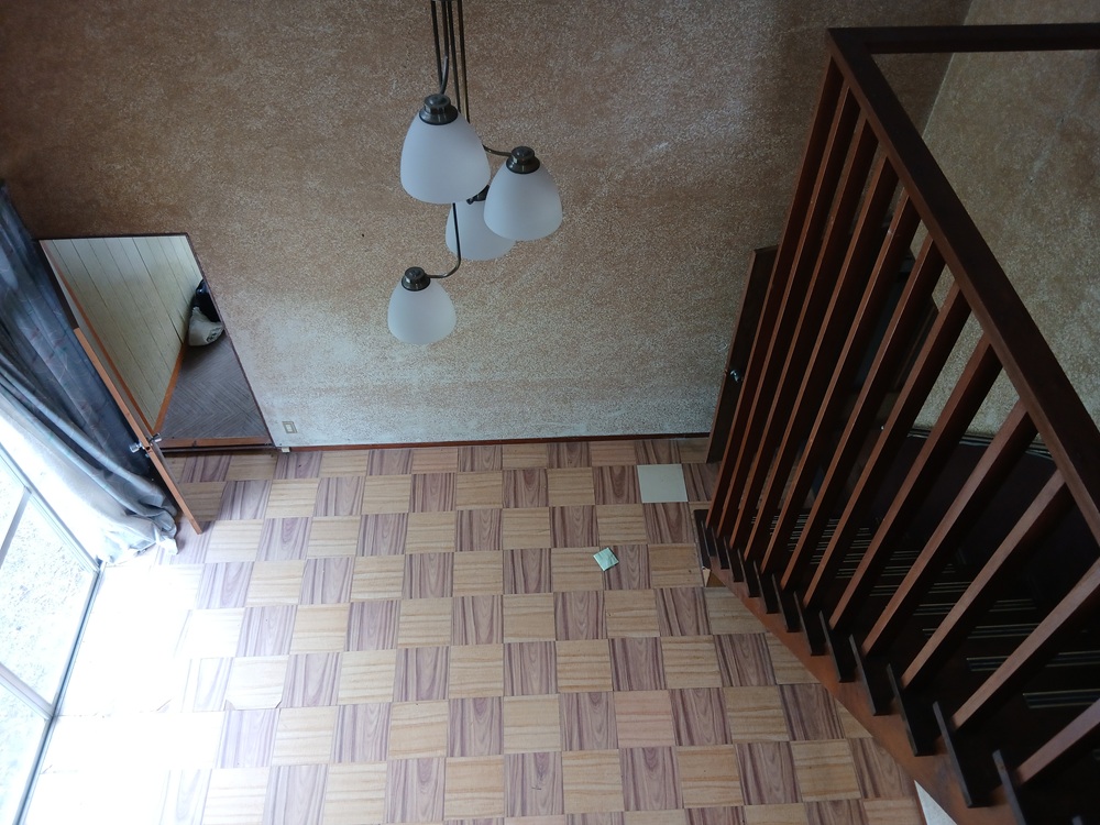1960s wood house, 11-min walk to station, Iwate