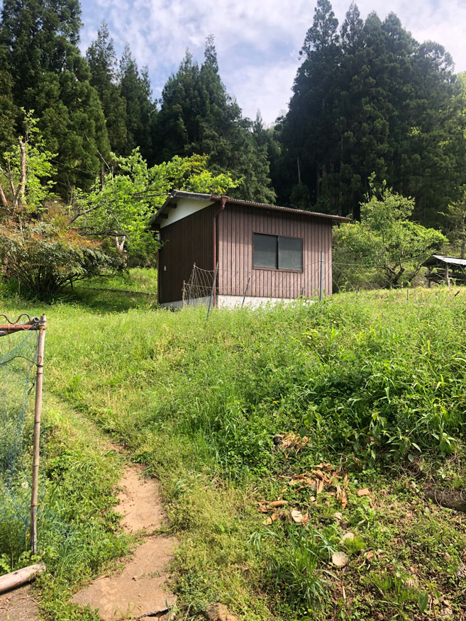 1980s wood house with storehouses in Hiyoshi, Nantan