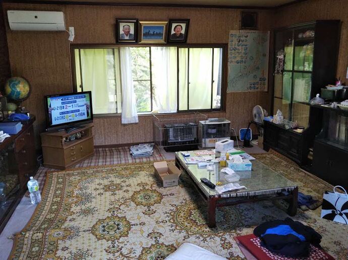 1980s wood house, 10-min walk to station, Toyama