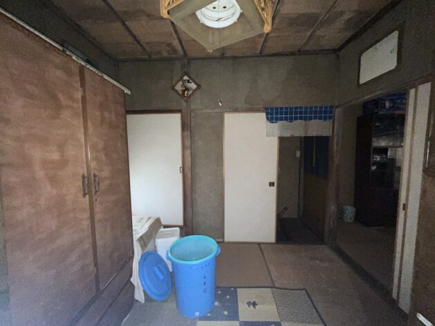 1960s wood house in Ehime