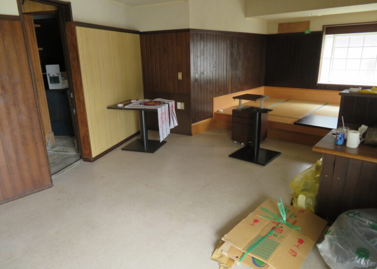 1970s wood house in Matsusaka Kahada