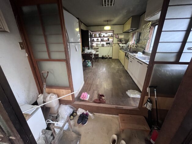 Wood house in Ehime