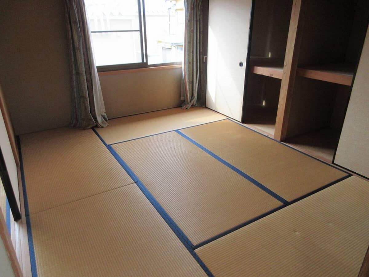 1980s wood house, 9-min walk to station, Hiroshima