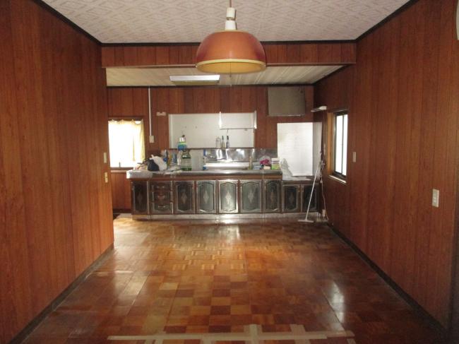 1970s wood house in Okayama
