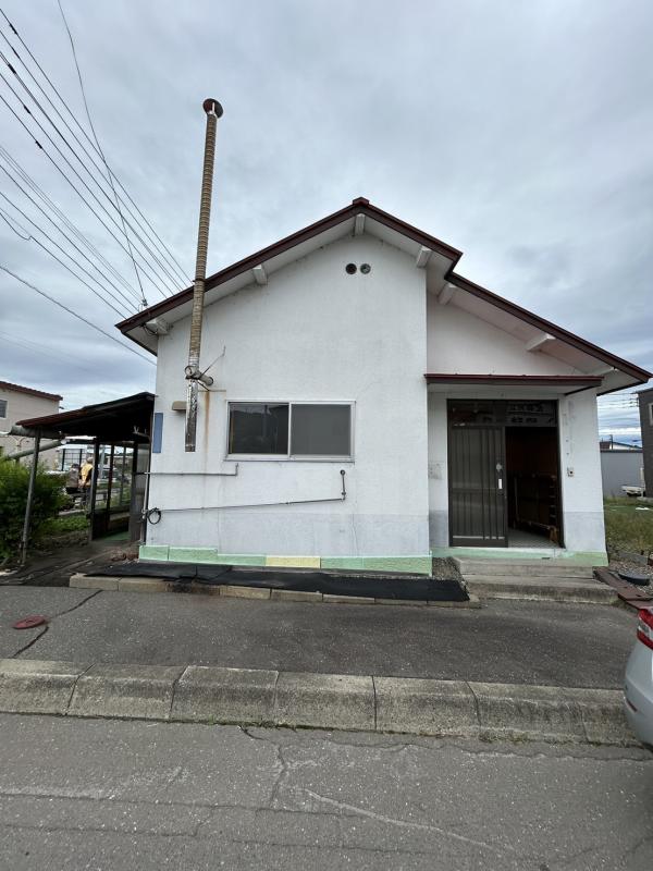 1970s wood house in Hokkaido