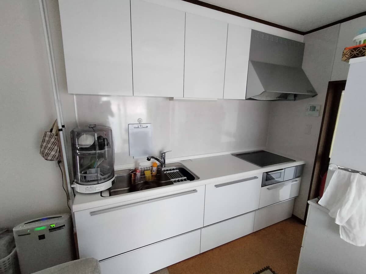 1990s wood house in Hiroshima