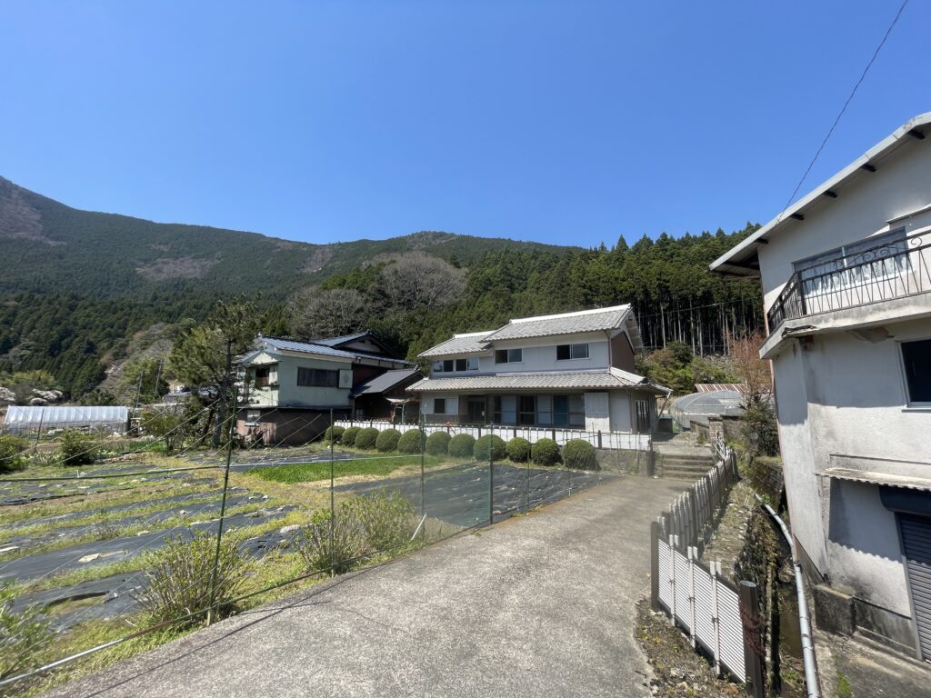 1970s wood house in Nara