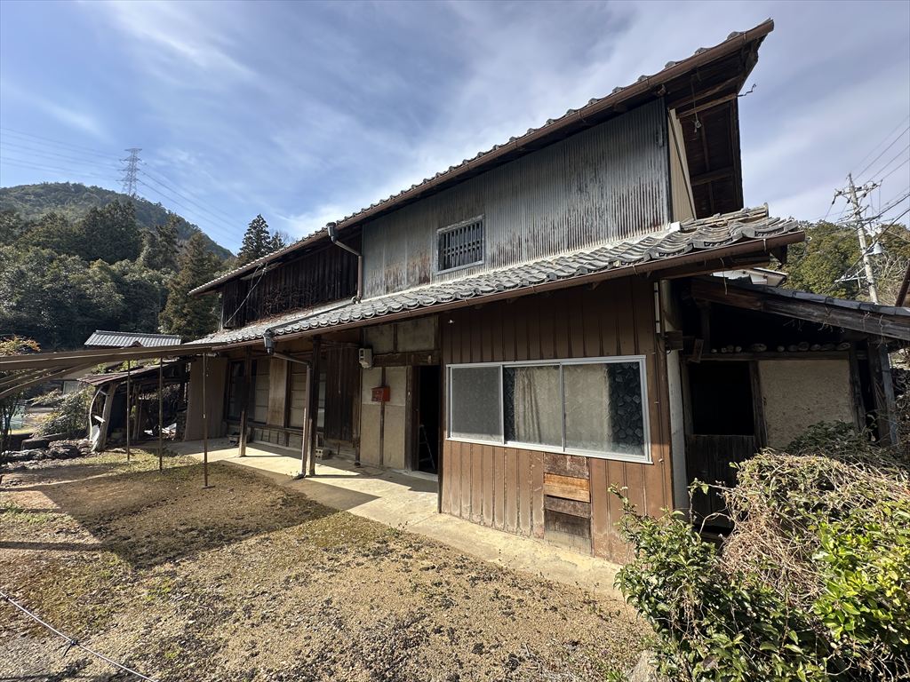 Wood house in Gifu