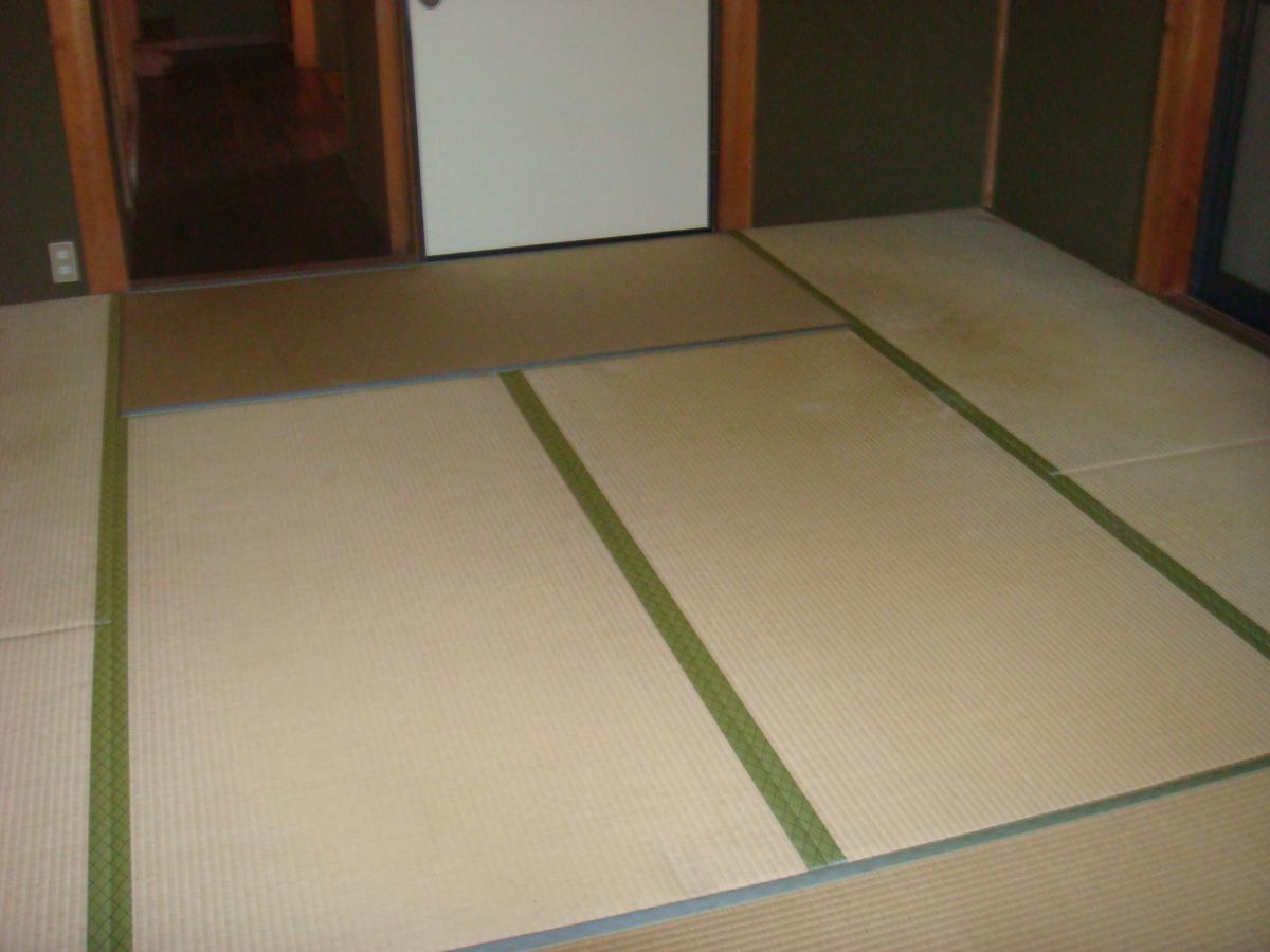 1980s wood house near the coast in Miyazu, Kyoto