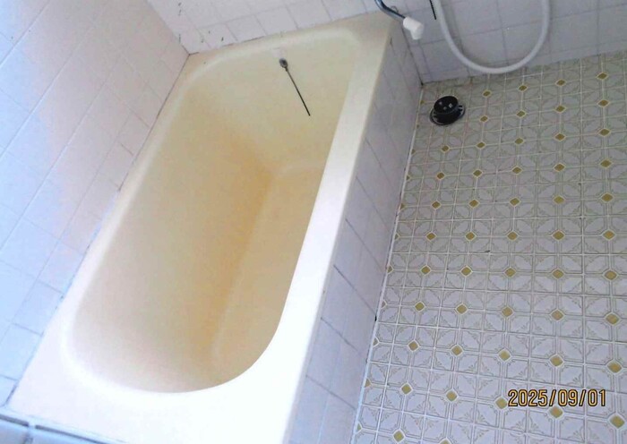1990s wood house, 7-min walk to station, Kagawa