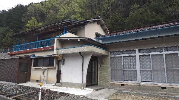 1970s wood house in Hyogo