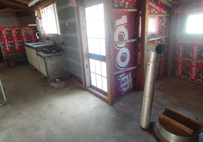 1990s wood house, 18-min walk to station, Saitama