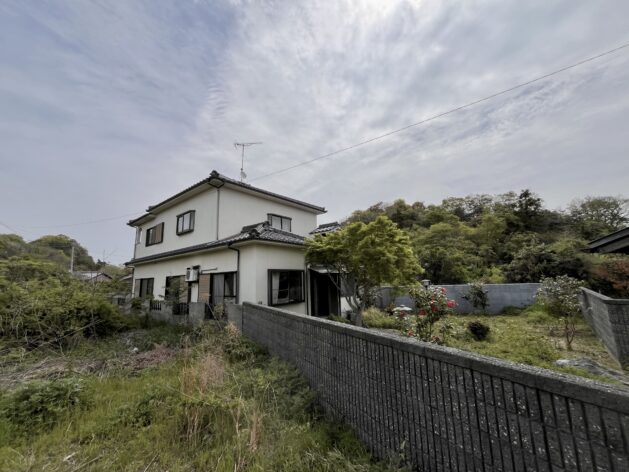 1980s wood house in Ehime