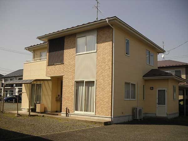 2000s wood house in Iwate