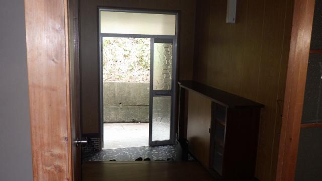 1970s wood house, 9-min walk to station, Nagasaki