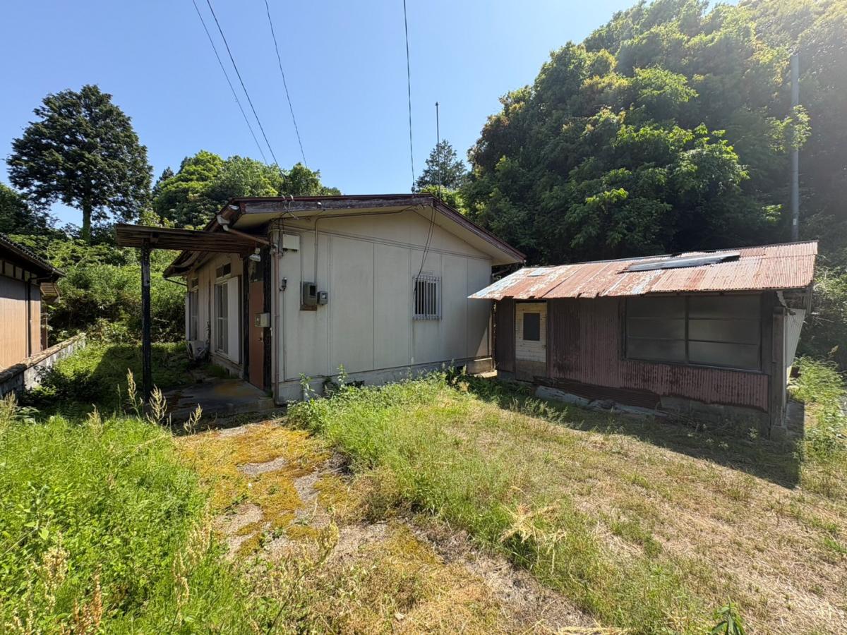 1970s steel-frame house in Yosano
