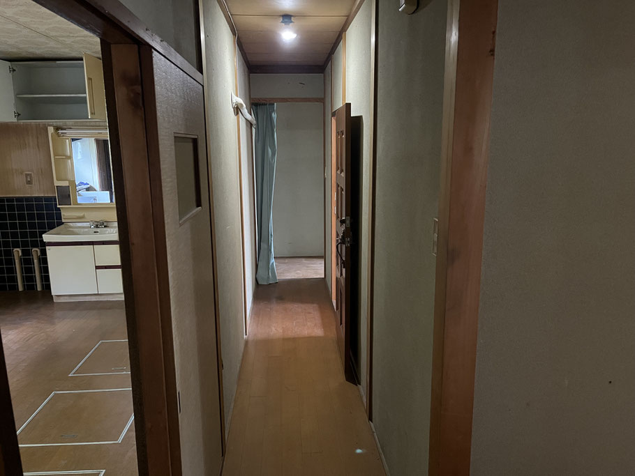 1960s steel-frame house in Gifu