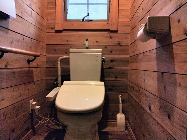 1990s house on a large plot in Yamanashi