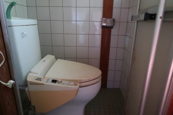 1970s wood house in Kasedatojinbaru, Minamisatsuma